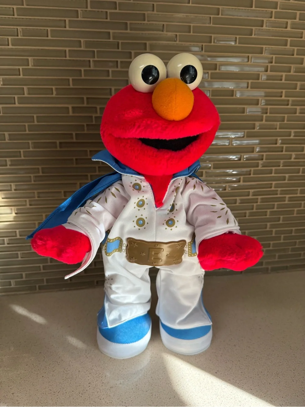 VTG Elvis Elmo Sesame Street The King Singing Dancing Plush Stuffed Mattel 15